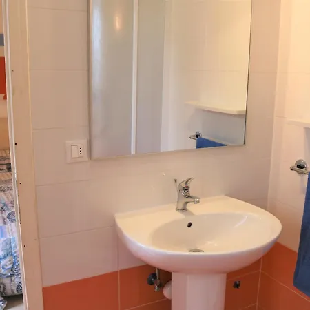 Villaggio Olimpia * ביביונה